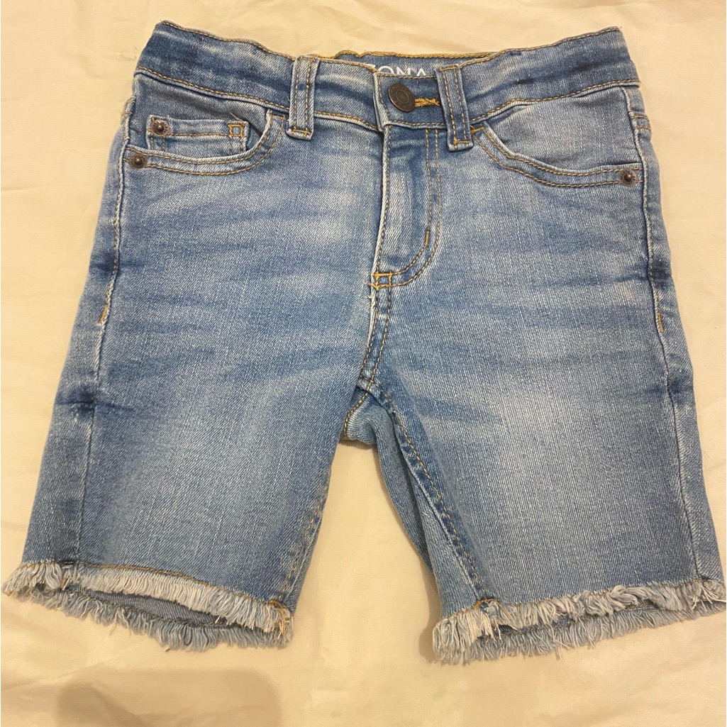 Arizona Jean Short Kid’s Size 4
